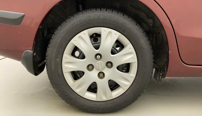 2015 Honda Amaze 1.2L I-VTEC S, Petrol, Manual, 81,212 km, Right Rear Wheel