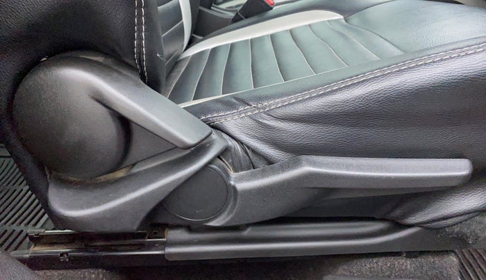 2018 Maruti Baleno DELTA DDIS 190, Diesel, Manual, 76,007 km, Driver Side Adjustment Panel