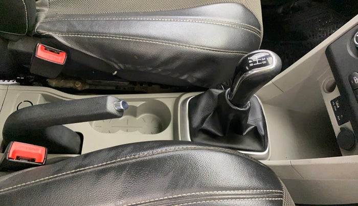 2016 Tata Tiago XZ PETROL, Petrol, Manual, 37,280 km, Gear Lever