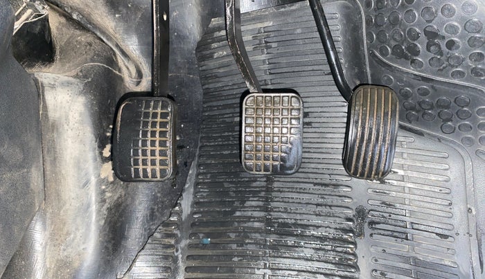 2016 Tata Tiago XZ PETROL, Petrol, Manual, 37,280 km, Pedals