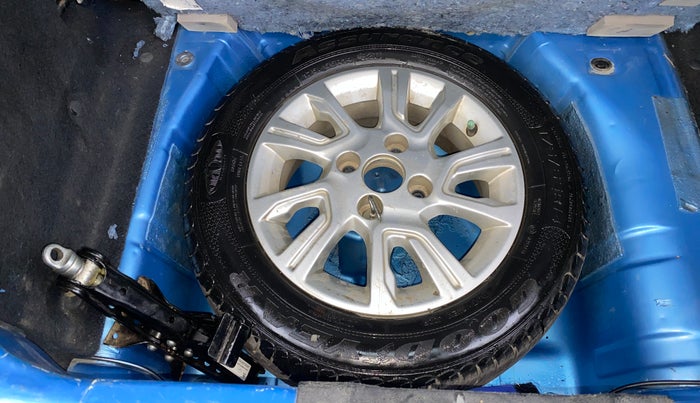 2016 Tata Tiago XZ PETROL, Petrol, Manual, 37,280 km, Spare Tyre