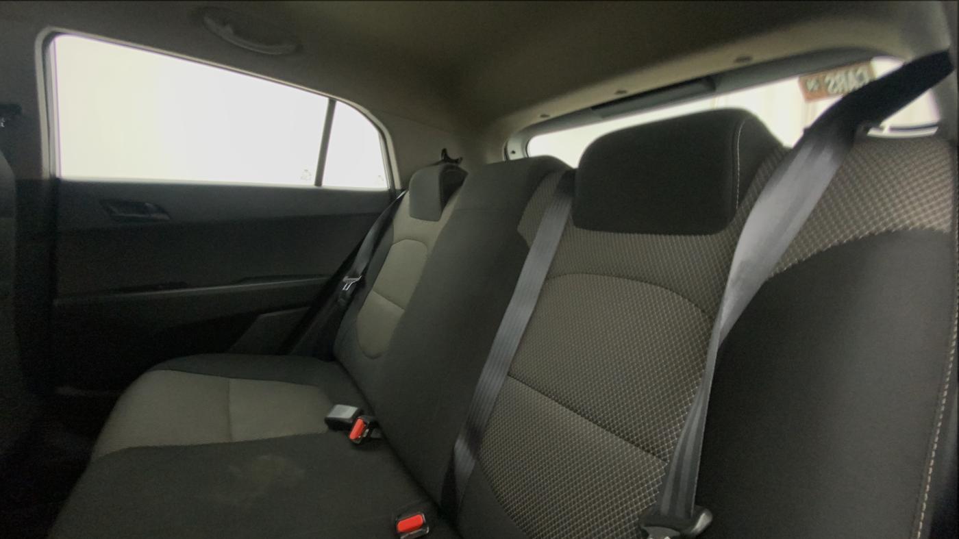 2017 Hyundai Creta E PLUS 1.6 PETROL, Petrol, Manual, 25,467 km, Right Side Rear Door Cabin