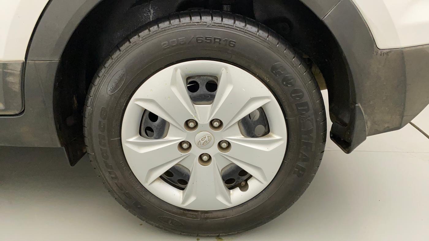 2017 Hyundai Creta E PLUS 1.6 PETROL, Petrol, Manual, 25,467 km, Left Rear Wheel