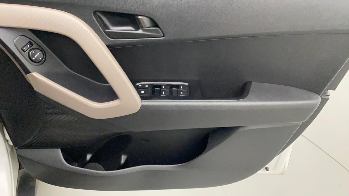 2017 Hyundai Creta E PLUS 1.6 PETROL, Petrol, Manual, 25,467 km, Driver Side Door Panels Control