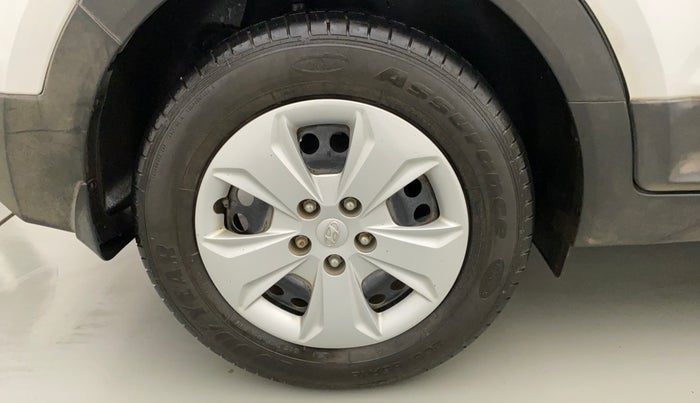 2017 Hyundai Creta E PLUS 1.6 PETROL, Petrol, Manual, 25,467 km, Right Rear Wheel