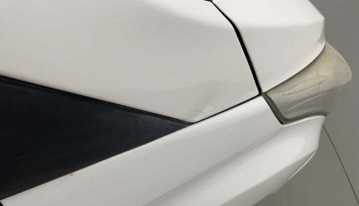 2014 Hyundai Eon ERA +, Petrol, Manual, 89,633 km, Right A pillar - Slightly dented
