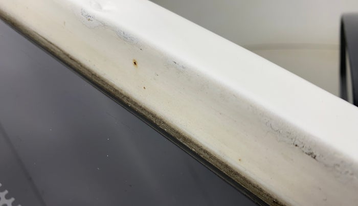 2014 Hyundai Eon ERA +, Petrol, Manual, 89,633 km, Left A pillar - Slight discoloration