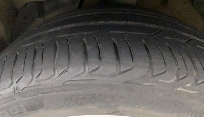 2021 MG HECTOR SHARP 1.5 PETROL CVT, Petrol, Automatic, 42,910 km, Left Front Tyre Tread