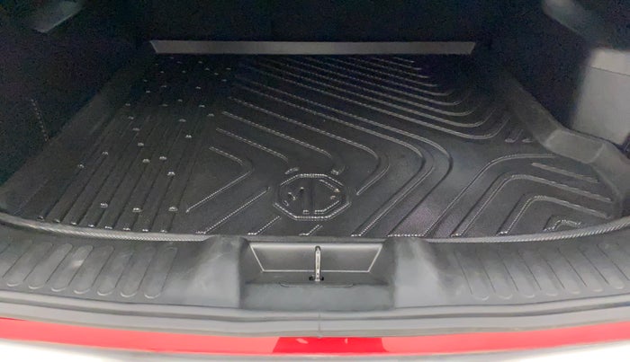 2021 MG HECTOR SHARP 1.5 PETROL CVT, Petrol, Automatic, 42,910 km, Boot Inside