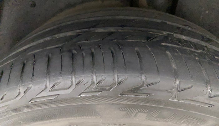 2021 MG HECTOR SHARP 1.5 PETROL CVT, Petrol, Automatic, 42,910 km, Left Rear Tyre Tread