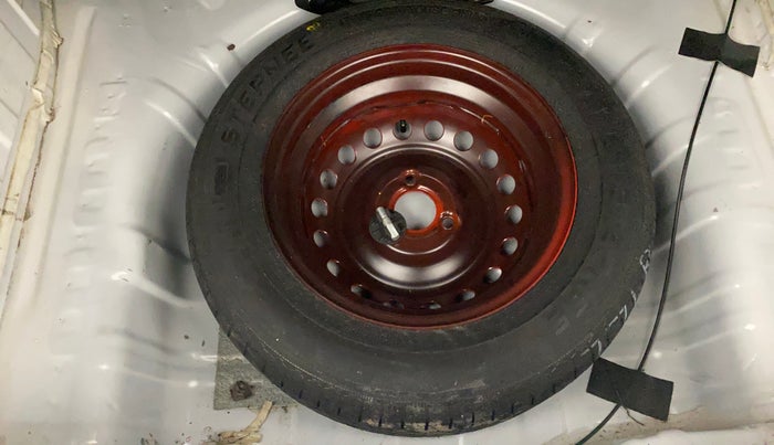 2021 Renault Kwid RXT 1.0 (O), Petrol, Manual, 18,502 km, Spare Tyre