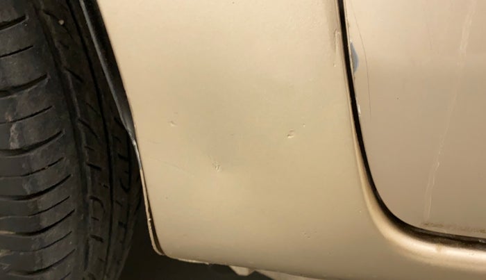 2011 Toyota Etios G, Petrol, Manual, 1,00,303 km, Left fender - Minor scratches