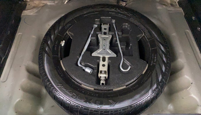 2018 Maruti Vitara Brezza ZDI AMT, Diesel, Automatic, 98,309 km, Spare Tyre