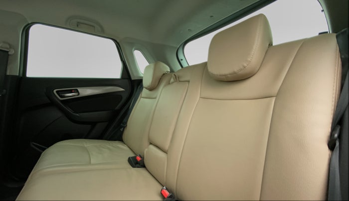 2018 Maruti Vitara Brezza ZDI AMT, Diesel, Automatic, 98,309 km, Right Side Rear Door Cabin