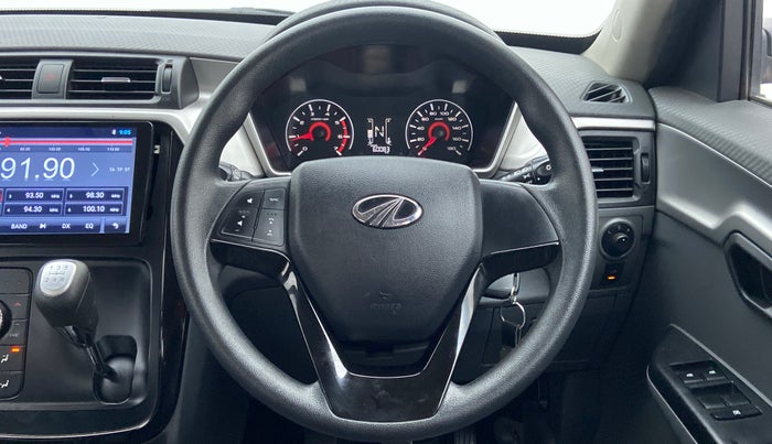 2020 Mahindra KUV 100 NXT K6+ P 6 STR, Petrol, Manual, 60,172 km, Steering Wheel Close Up