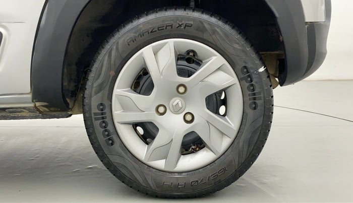2020 Renault Kwid 1.0 RXT Opt AT, Petrol, Automatic, 13,095 km, Left Rear Wheel