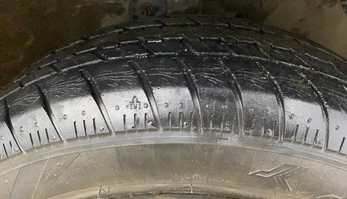 2019 Maruti Celerio ZXI AMT, Petrol, Automatic, 43,382 km, Right Front Tyre Tread