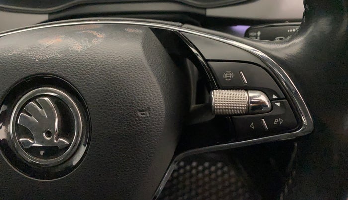 2022 Skoda KUSHAQ AMBITION 1.0L TSI MT, Petrol, Manual, 60,419 km, Adaptive Cruise Control