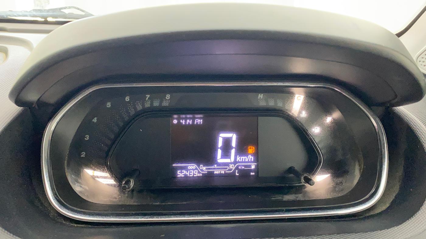 2022 Tata TIAGO NRG XT MT, Petrol, Manual, 52,453 km, Odometer Image