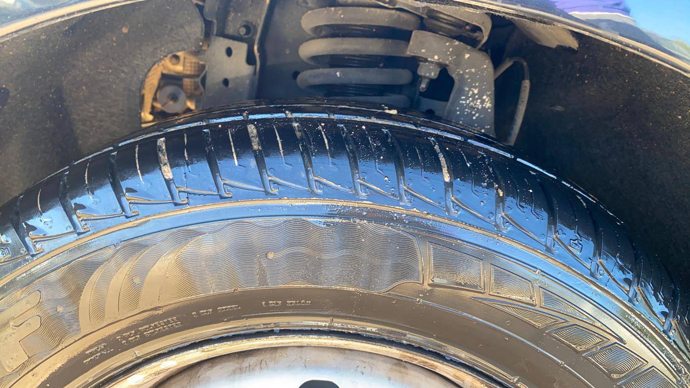 2019 Mahindra MARAZZO M2 8 STR, Diesel, Manual, 84,800 km, Left Front Tyre Tread