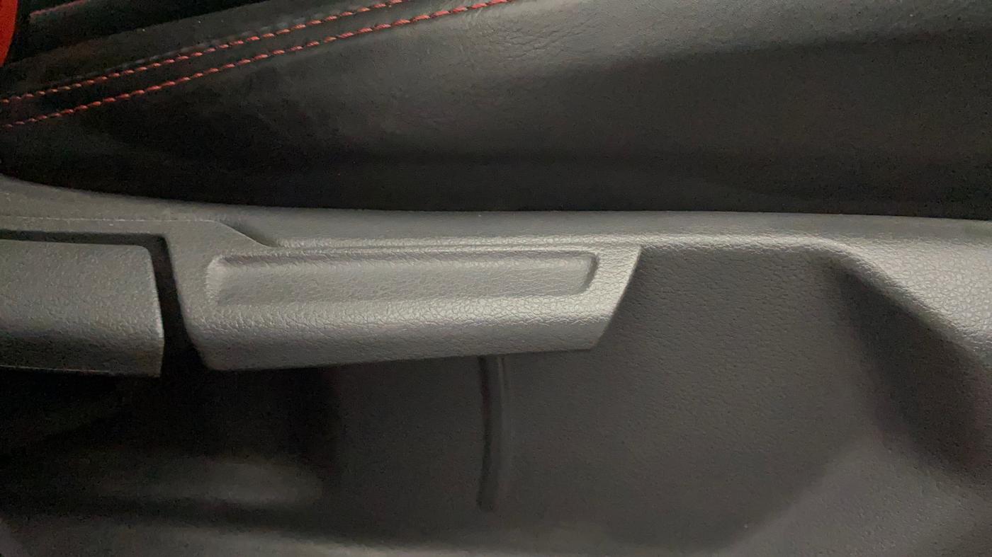 2023 Hyundai GRAND I10 NIOS ASTA 1.2 KAPPA VTVT, Petrol, Manual, 41,631 km, Driver Side Adjustment Panel