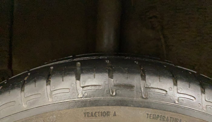 2020 Hyundai GRAND I10 NIOS SPORTZ 1.2 KAPPA VTVT, Petrol, Manual, 24,221 km, Right Rear Tyre Tread