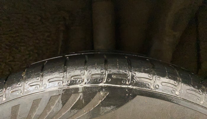 2020 Hyundai GRAND I10 NIOS SPORTZ 1.2 KAPPA VTVT, Petrol, Manual, 24,221 km, Left Rear Tyre Tread