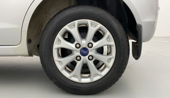 2013 Ford Figo 1.2 TITANIUM DURATEC, Petrol, Manual, 28,257 km, Left Rear Wheel