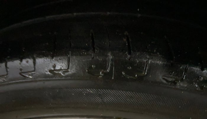 2017 Maruti Ciaz ALPHA DIESEL 1.3, Diesel, Manual, 1,39,590 km, Left Rear Tyre Tread