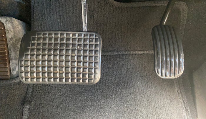 2017 Tata Hexa XTA 4X2 6 STR, Diesel, Automatic, 95,880 km, Pedals