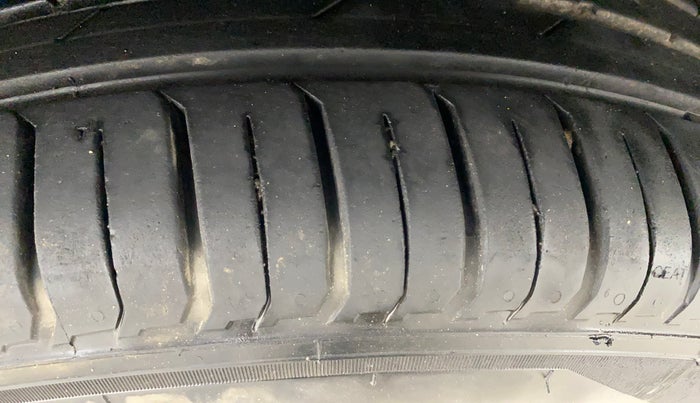 2016 Ford Ecosport TITANIUM 1.5L PETROL, Petrol, Manual, 82,030 km, Right Rear Tyre Tread