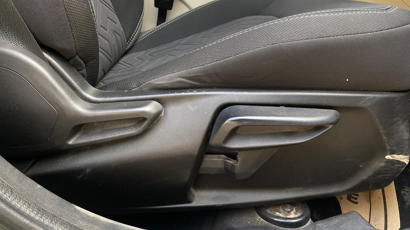 2022 Tata NEXON XZ PLUS PETROL, Petrol, Manual, 92,485 km, Driver Side Adjustment Panel