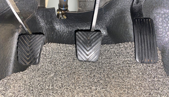 2022 KIA SELTOS HTE 1.5 DIESEL, Diesel, Manual, 55,601 km, Pedals