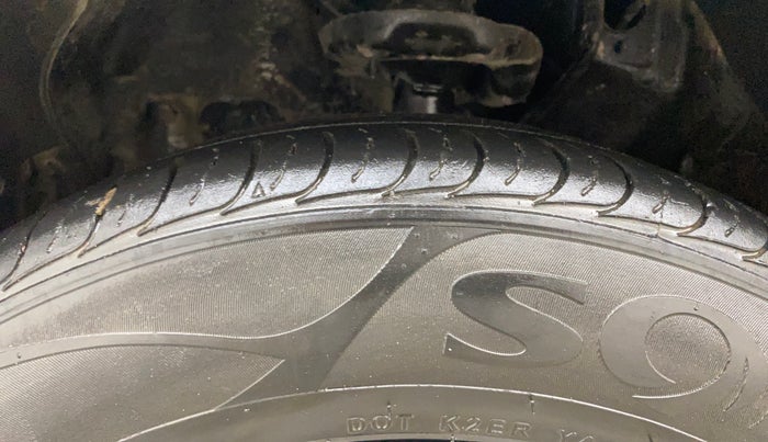 2022 KIA SELTOS HTE 1.5 DIESEL, Diesel, Manual, 55,601 km, Left Front Tyre Tread