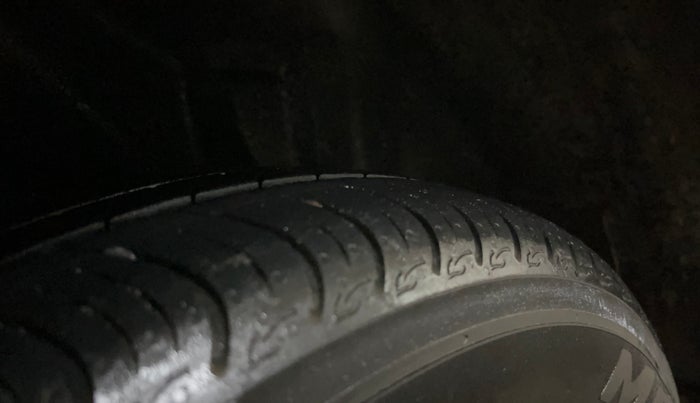 2015 Honda Amaze 1.2L I-VTEC S, Petrol, Manual, 58,974 km, Right Rear Tyre Tread