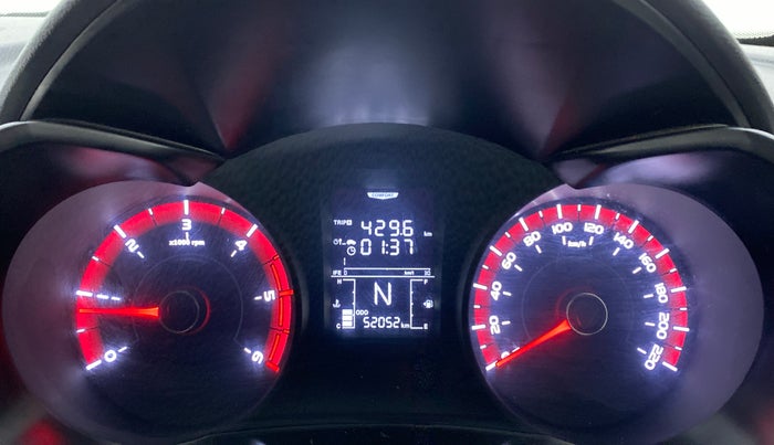 2020 Mahindra XUV300 W6 1.5 DIESEL, Diesel, Manual, 52,052 km, Odometer Image
