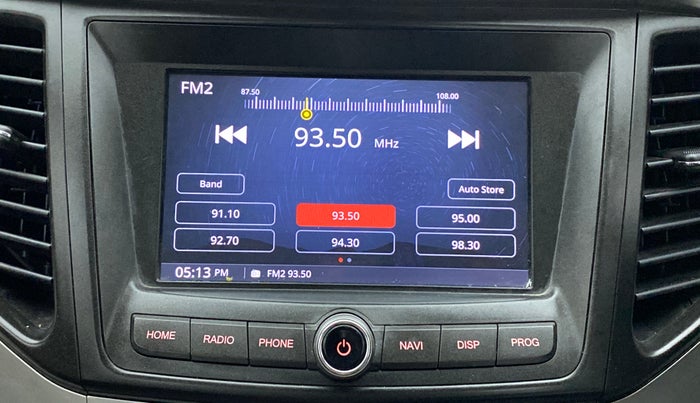 2020 Mahindra XUV300 W6 1.5 DIESEL, Diesel, Manual, 52,052 km, Infotainment System