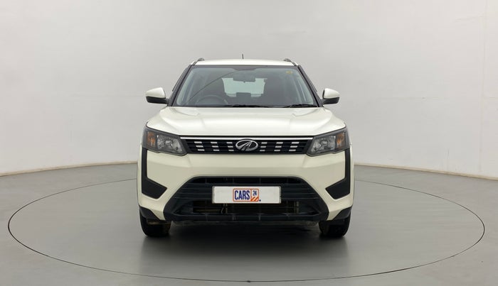 2020 Mahindra XUV300 W6 1.5 DIESEL, Diesel, Manual, 52,052 km, Front