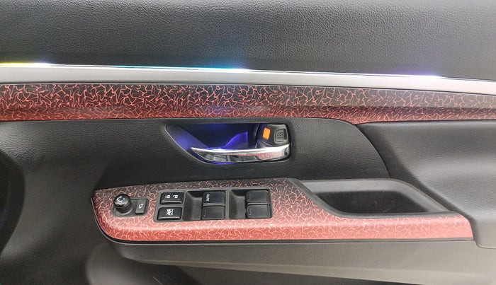 2021 Maruti XL6 ZETA AT, Petrol, Automatic, 32,349 km, Driver Side Door Panels Control