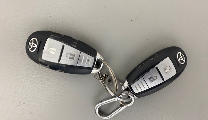 2022 Toyota URBAN CRUISER PREMIUM GRADE MT, Petrol, Manual, 20,962 km, Key Close Up