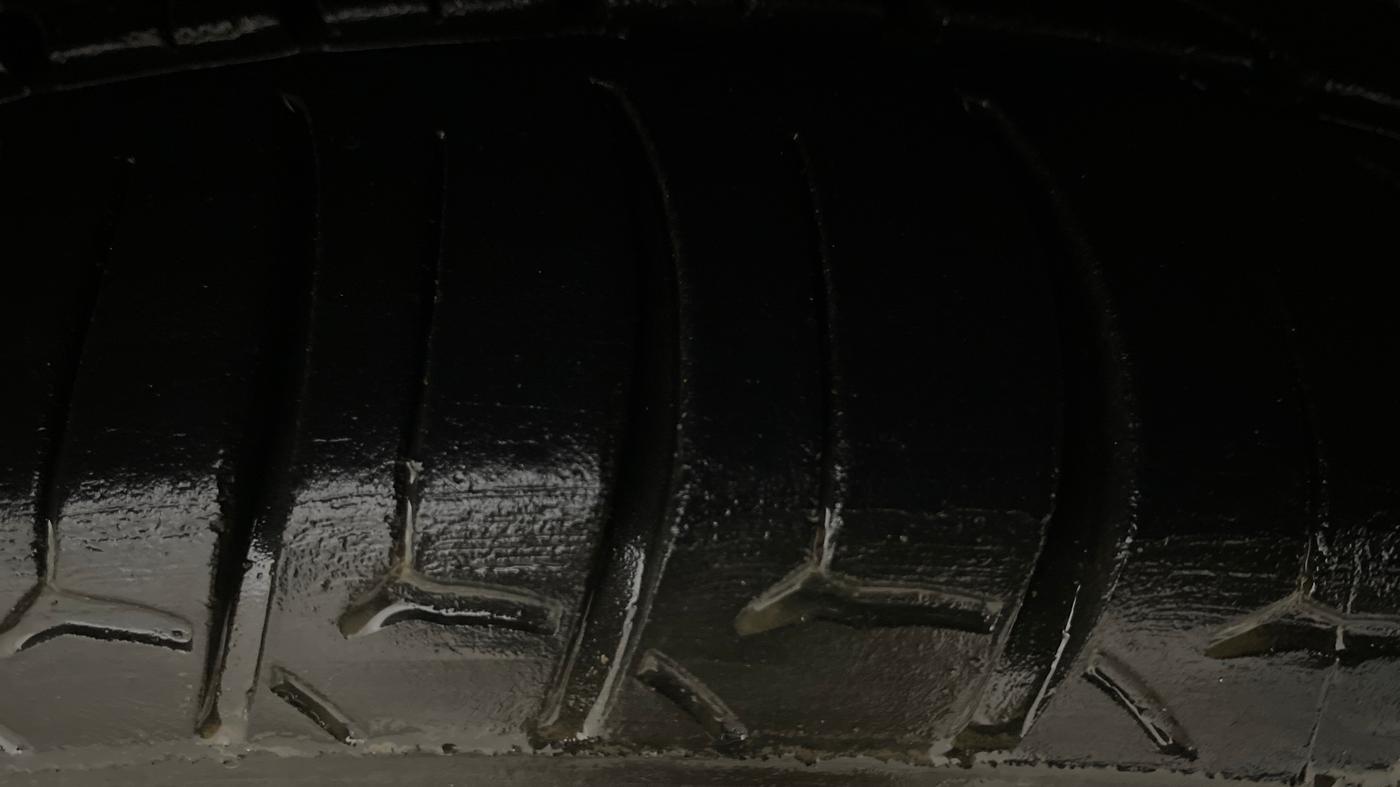 2020 Volkswagen Polo HIGHLINE PLUS 1.0, Petrol, Manual, 72,305 km, Right Front Tyre Tread