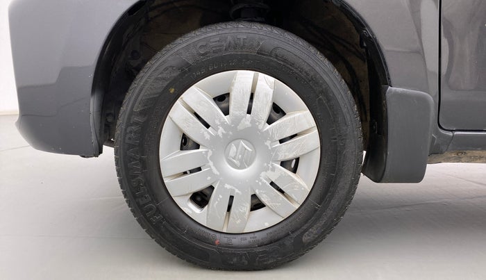 2019 Maruti Alto LXI, Petrol, Manual, 37,689 km, Left Front Wheel