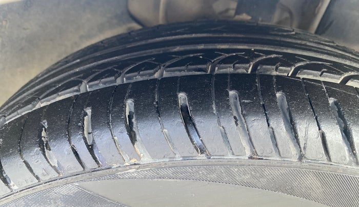 2024 Tata Tiago XZ PLUS CNG, CNG, Manual, 41,917 km, Right Front Tyre Tread