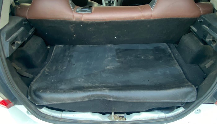 2024 Tata Tiago XZ PLUS CNG, CNG, Manual, 41,917 km, Boot Inside