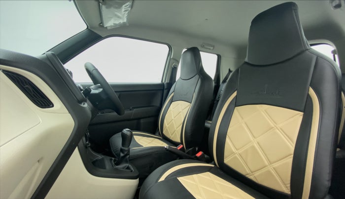 2020 Maruti New Wagon-R VXI 1.0, Petrol, Manual, 901 km, Right Side Front Door Cabin