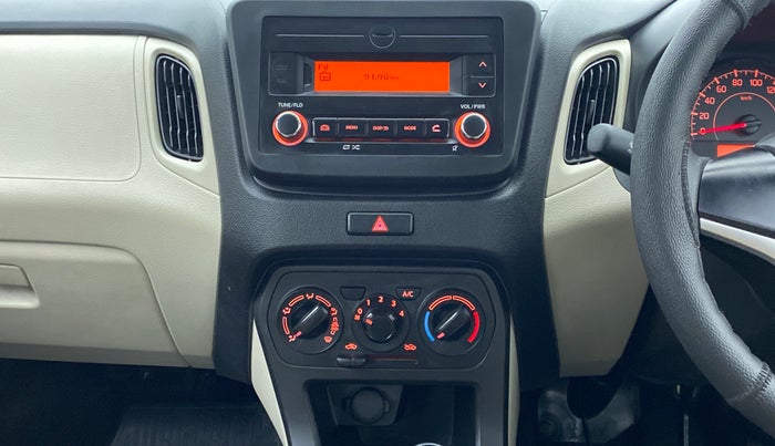 2020 Maruti New Wagon-R VXI 1.0, Petrol, Manual, 901 km, Air Conditioner