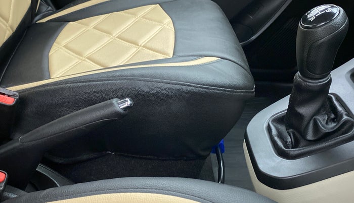 2020 Maruti New Wagon-R VXI 1.0, Petrol, Manual, 901 km, Gear Lever
