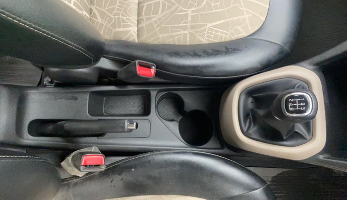 2019 Hyundai Grand i10 SPORTZ 1.2 KAPPA VTVT, Petrol, Manual, 34,936 km, Gear Lever