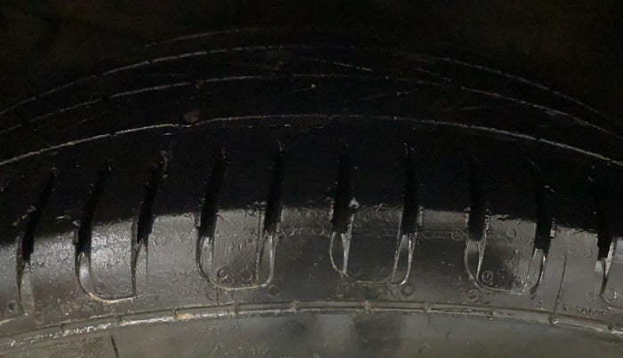 2015 Honda City 1.5L I-VTEC V MT, Petrol, Manual, 76,247 km, Left Front Tyre Tread