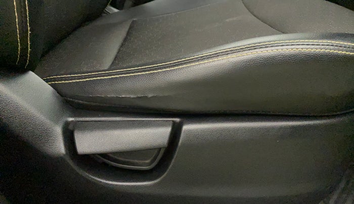 2019 Hyundai NEW SANTRO ASTA MT, Petrol, Manual, 36,643 km, Driver Side Adjustment Panel